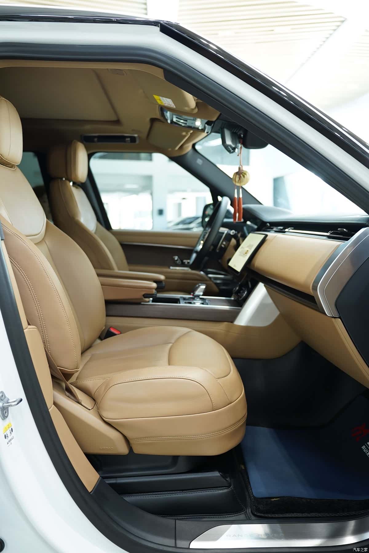 Land Rover Range Rover, 2024 13