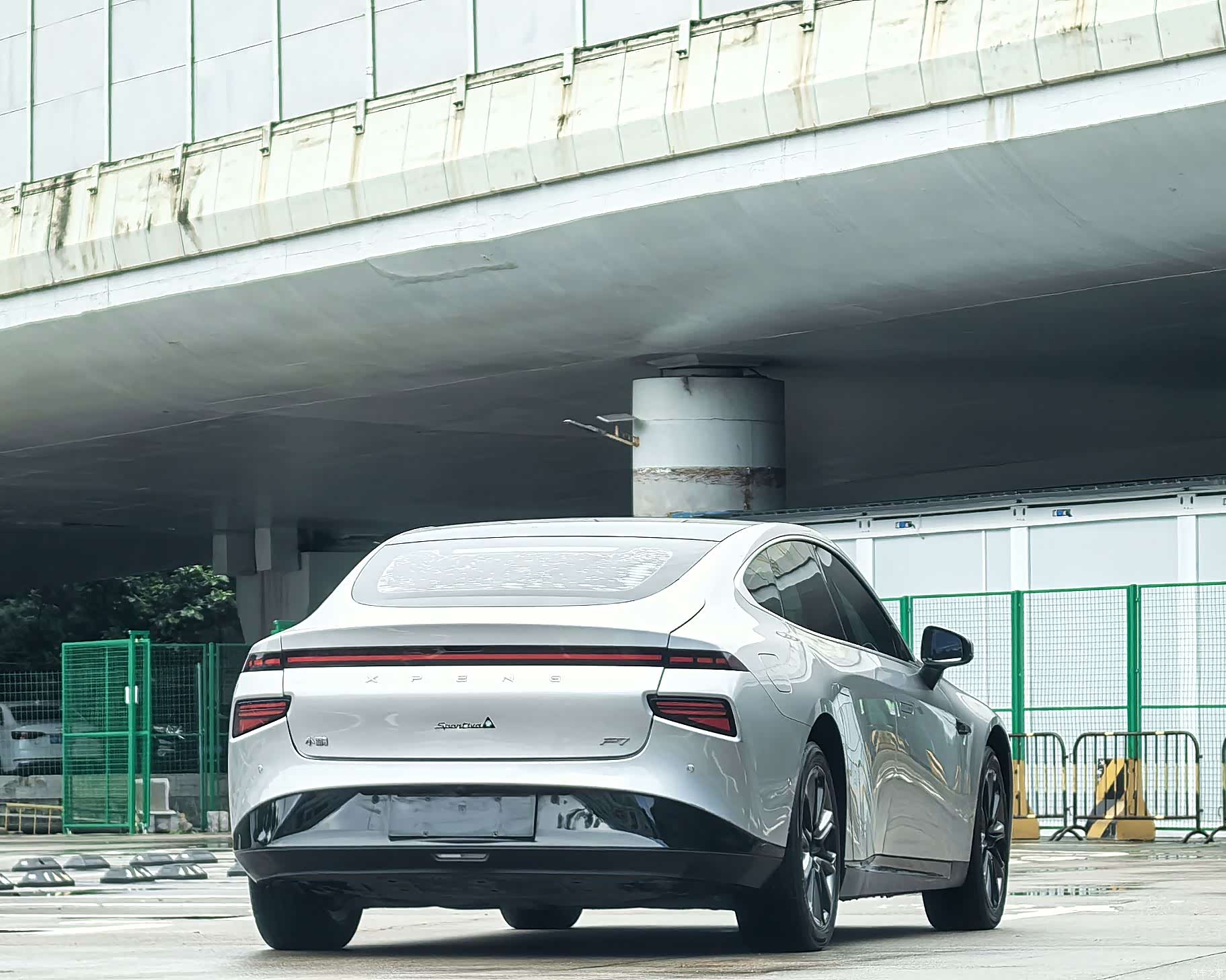 Xpeng P7, 2021 7