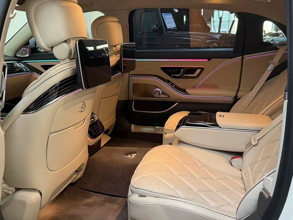 Mercedes-Benz Maybach S-class