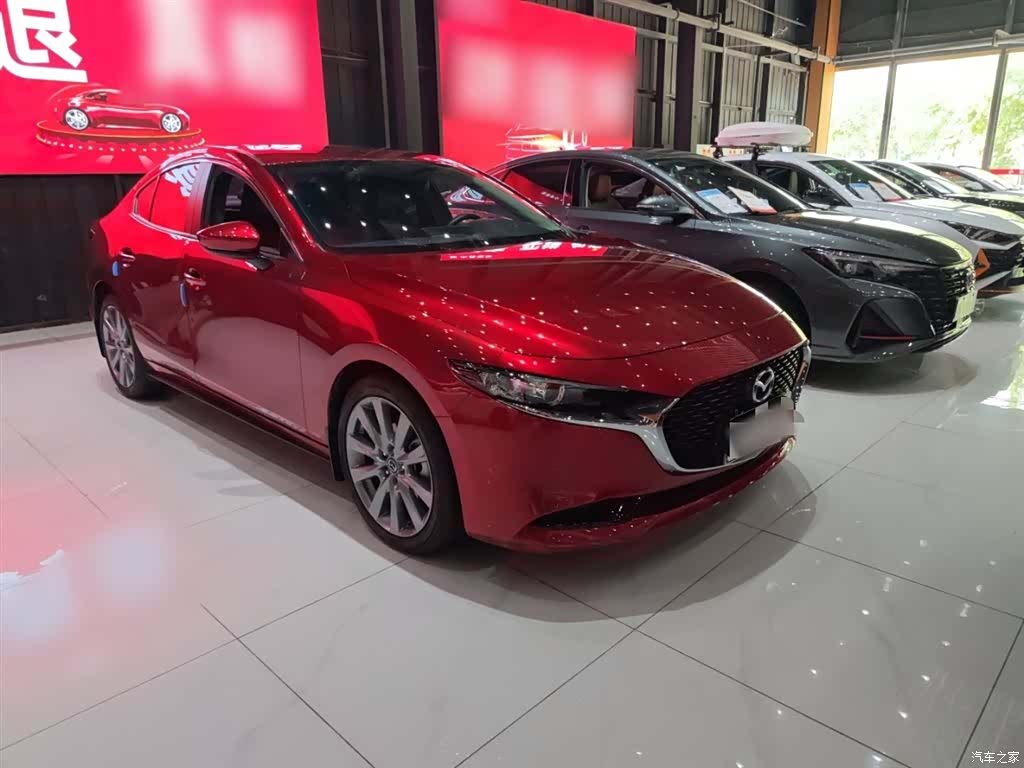 Mazda Mazda3, 2025 7