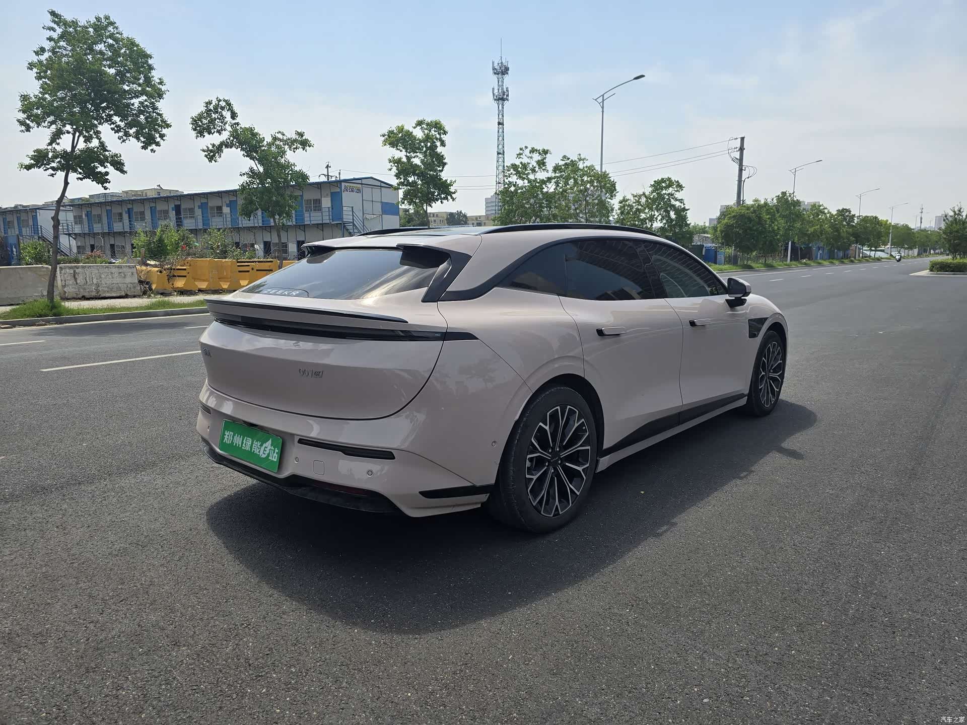 Zeekr 007, 2026 9