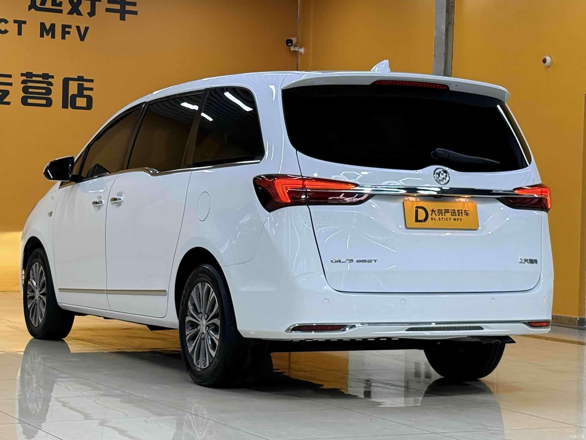 Buick GL8, 2020 6
