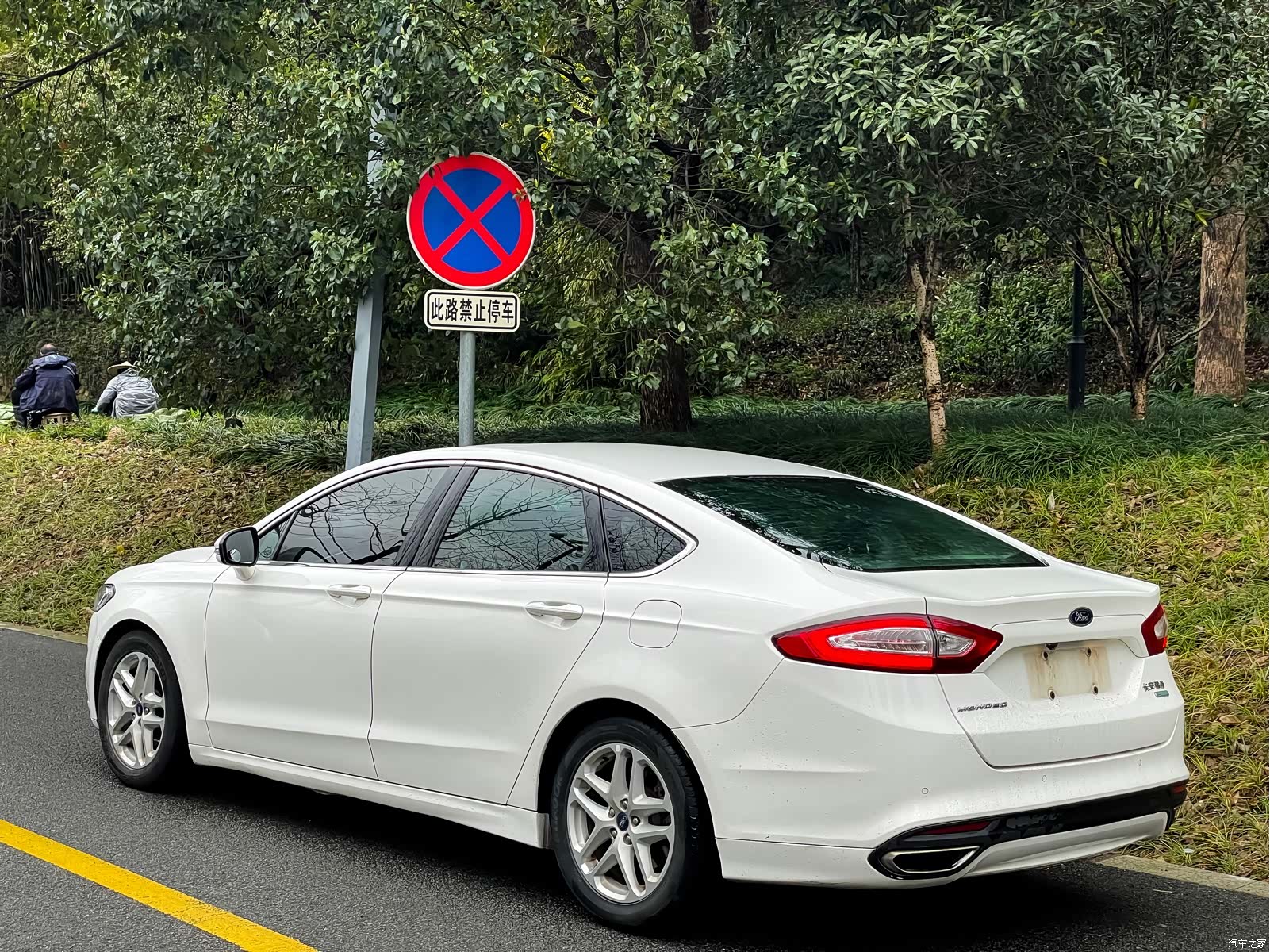 Ford Mondeo, 2016 3