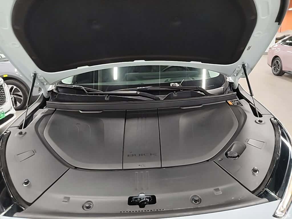 Buick E5, 2023 20