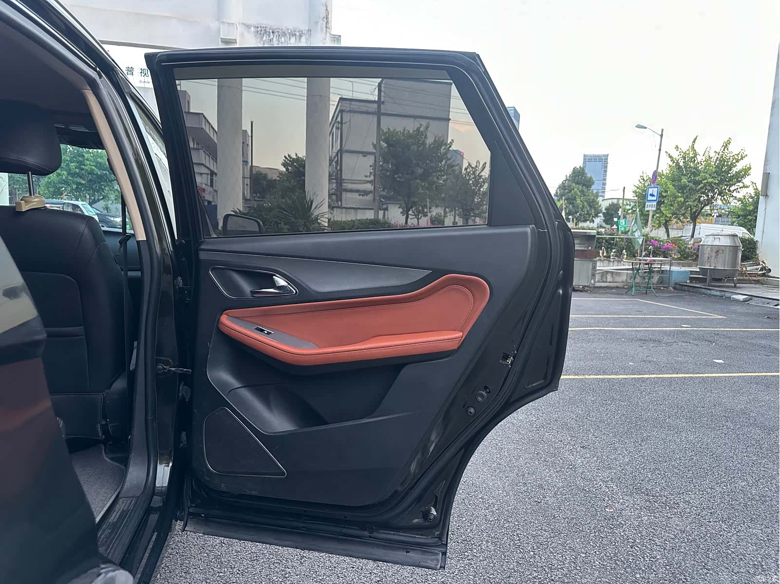 Wuling 560, 2016 15