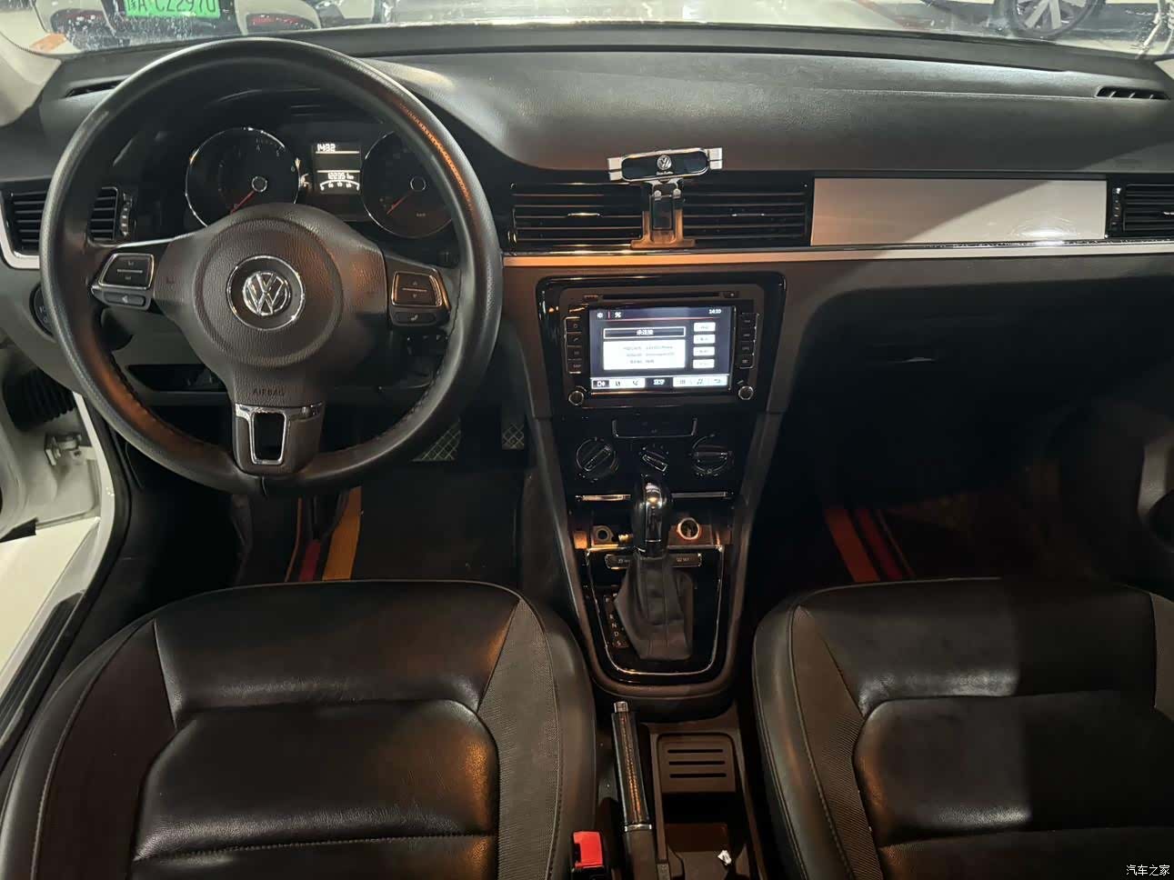 Volkswagen Bora, 2015 все фото