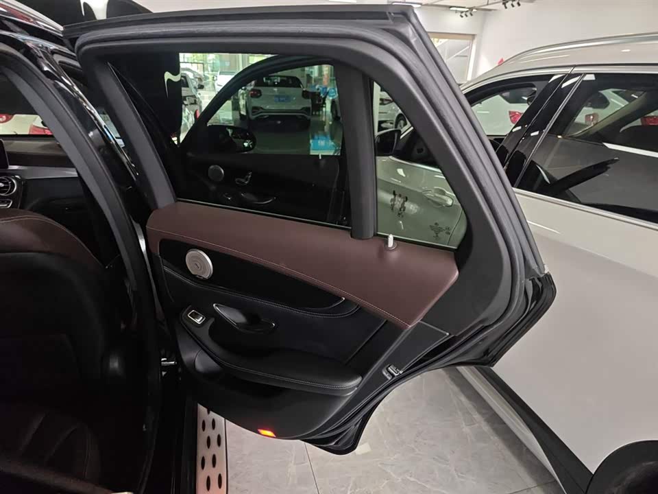 Mercedes-Benz GLC Mercedes-Benz GLC