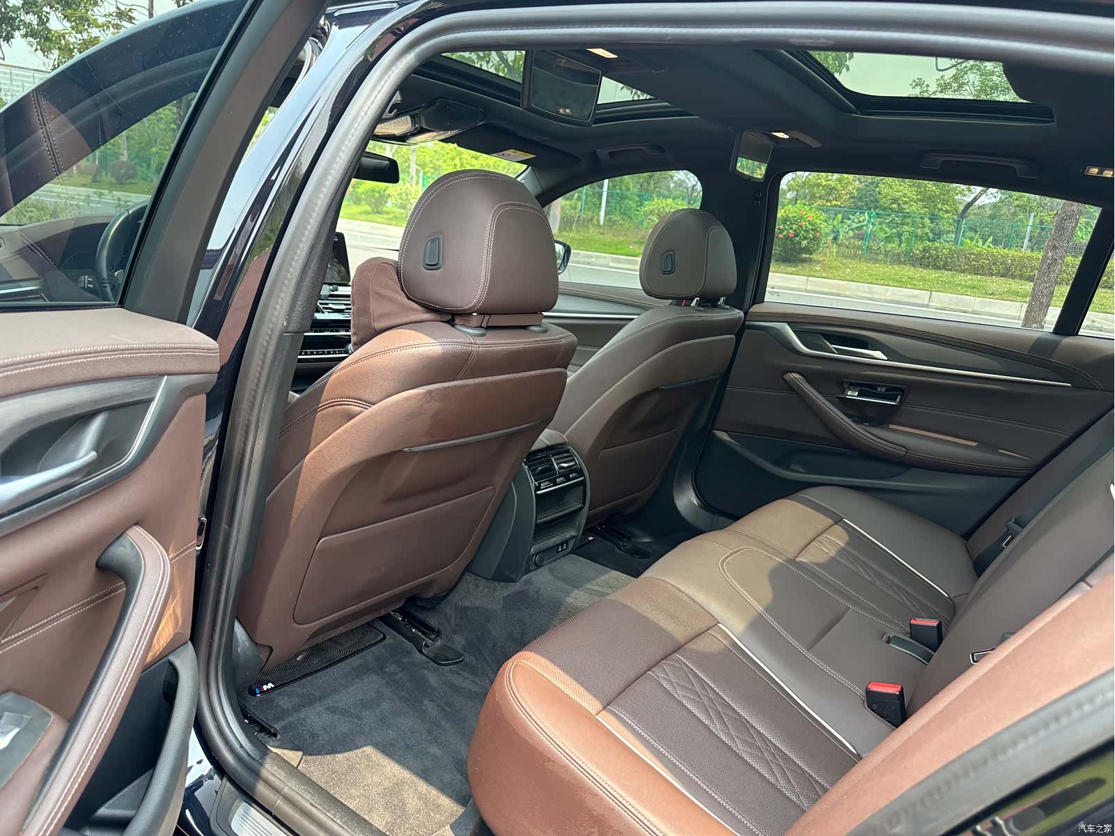 BMW 5 Series, 2024 8