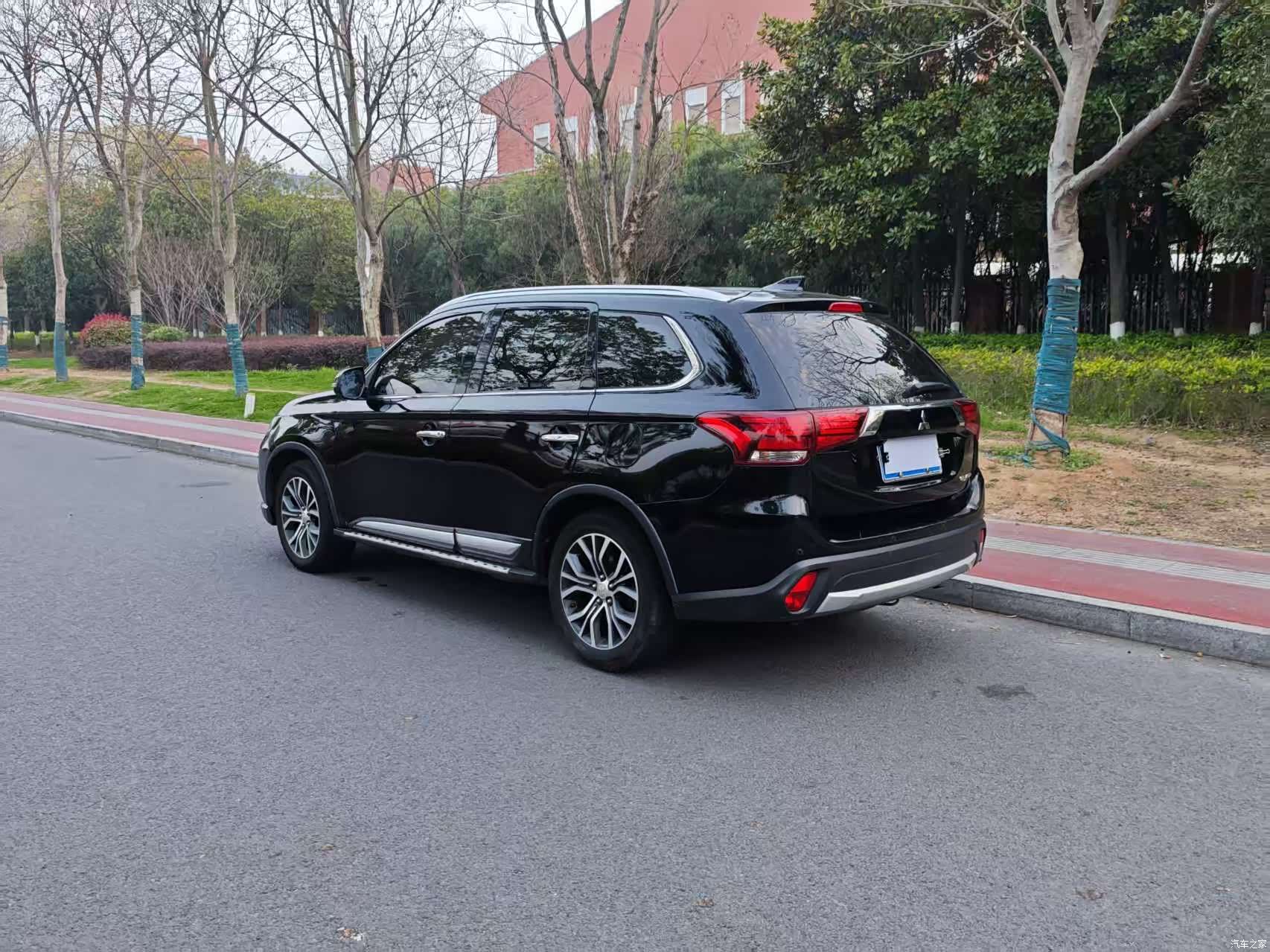 Mitsubishi Outlander, 2018 6