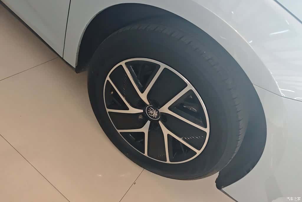 BYD Qin, 2024 6