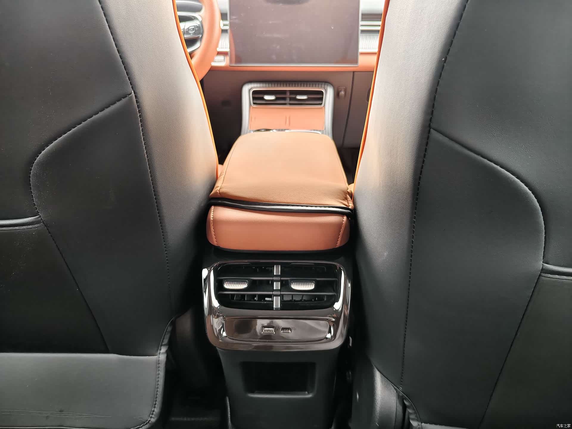 Chery Tiggo 8, 2026 7