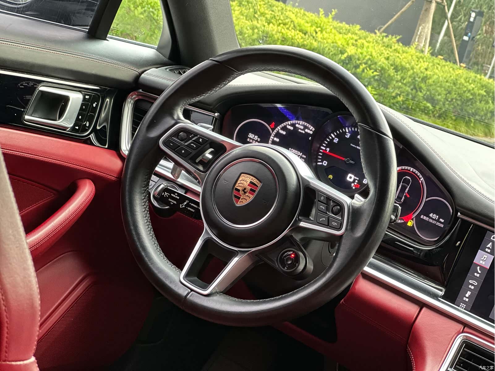 Porsche Panamera, 2018 13