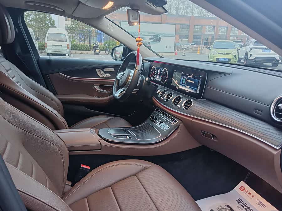Mercedes-Benz E-Class 2020, фото 27