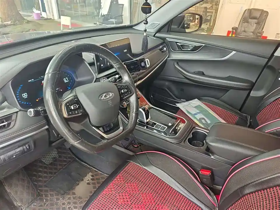 Chery Tiggo 8