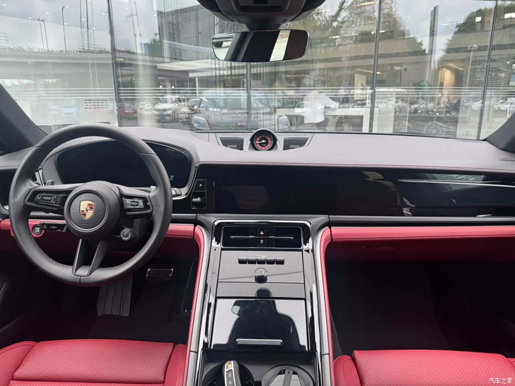 Porsche Panamera, 2024 9