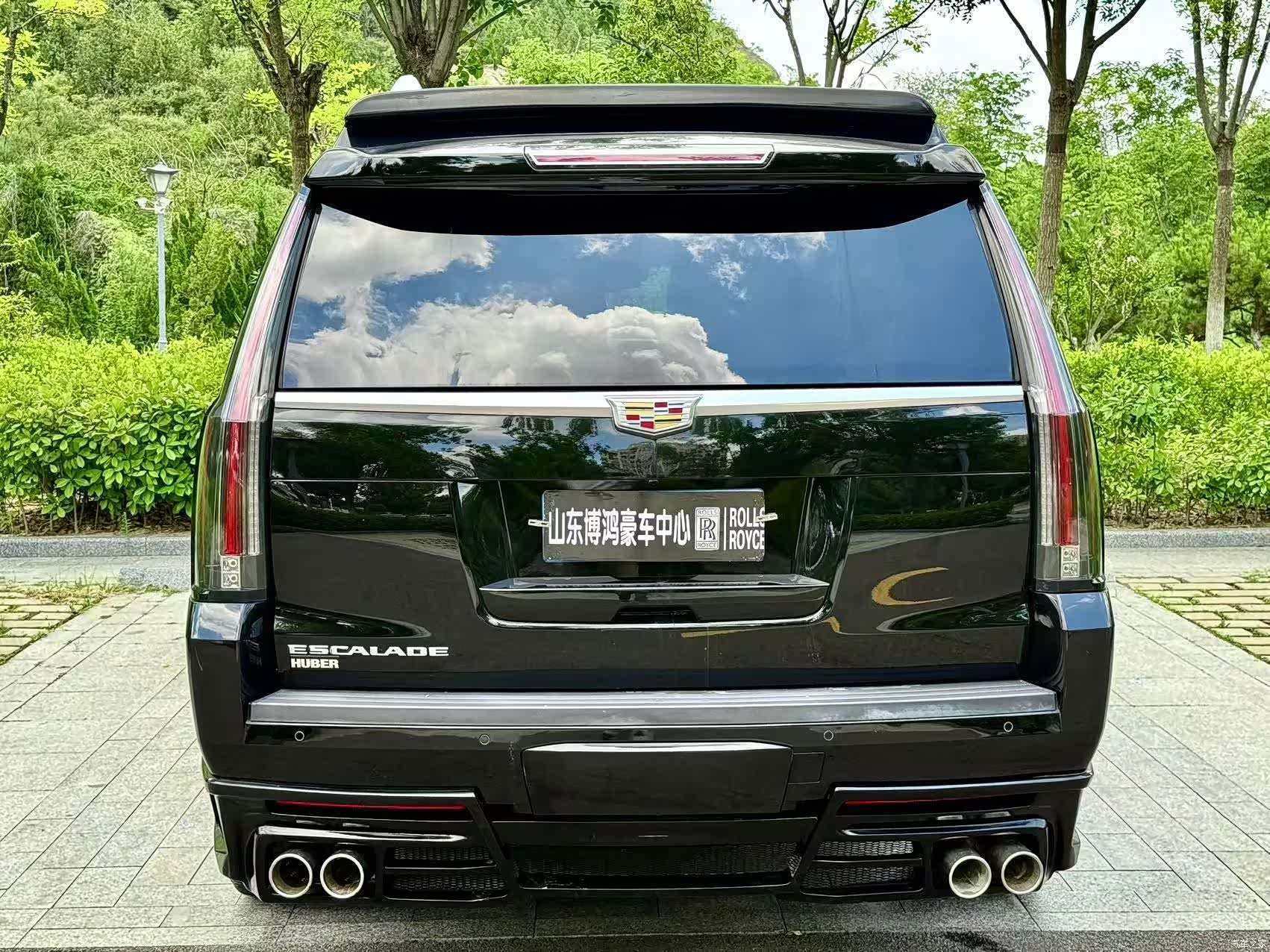 Cadillac Escalade, 2016 17