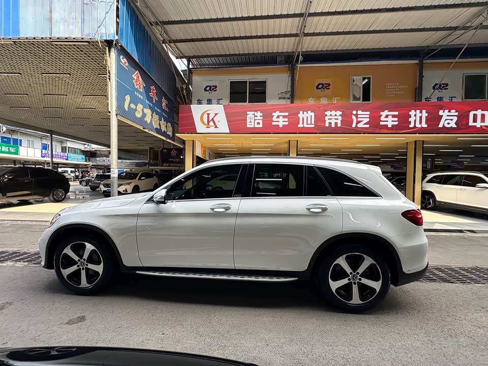 Mercedes-Benz GLC Mercedes-Benz GLC