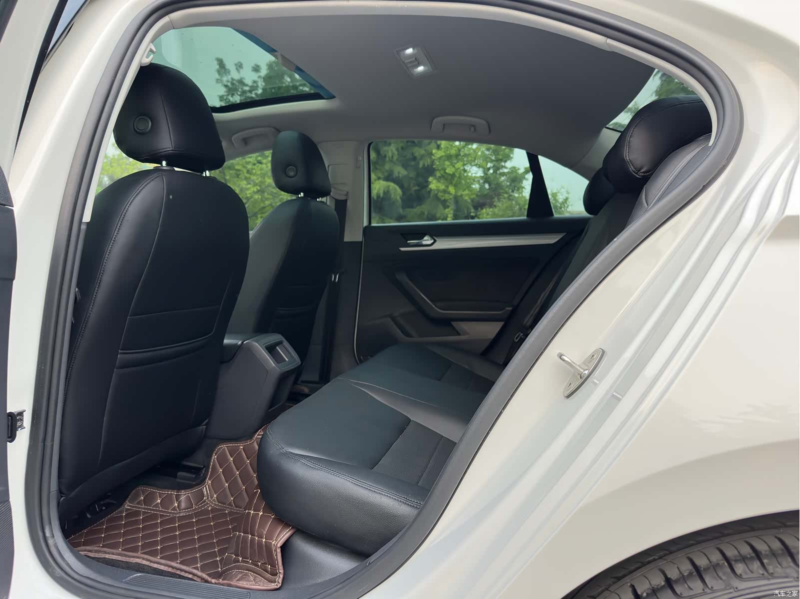 Volkswagen Lamando, 2018 15