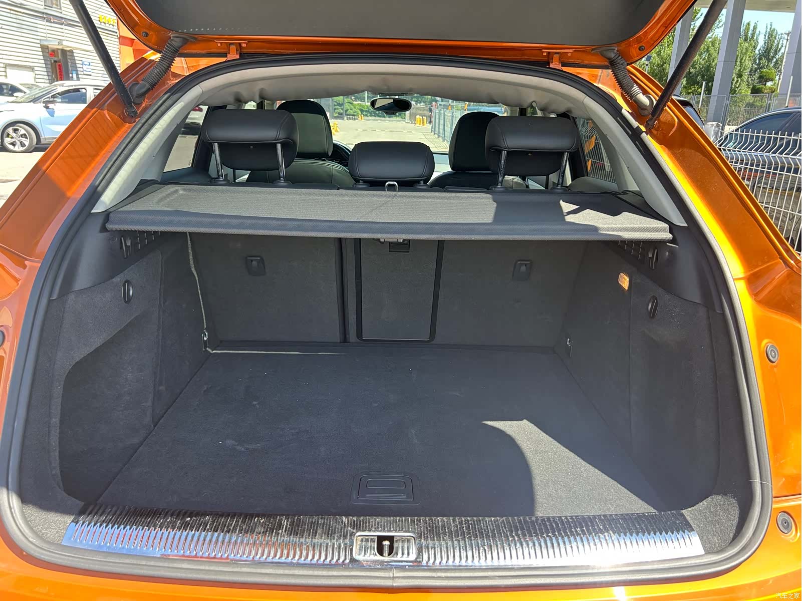 Audi Q3, 2013 19