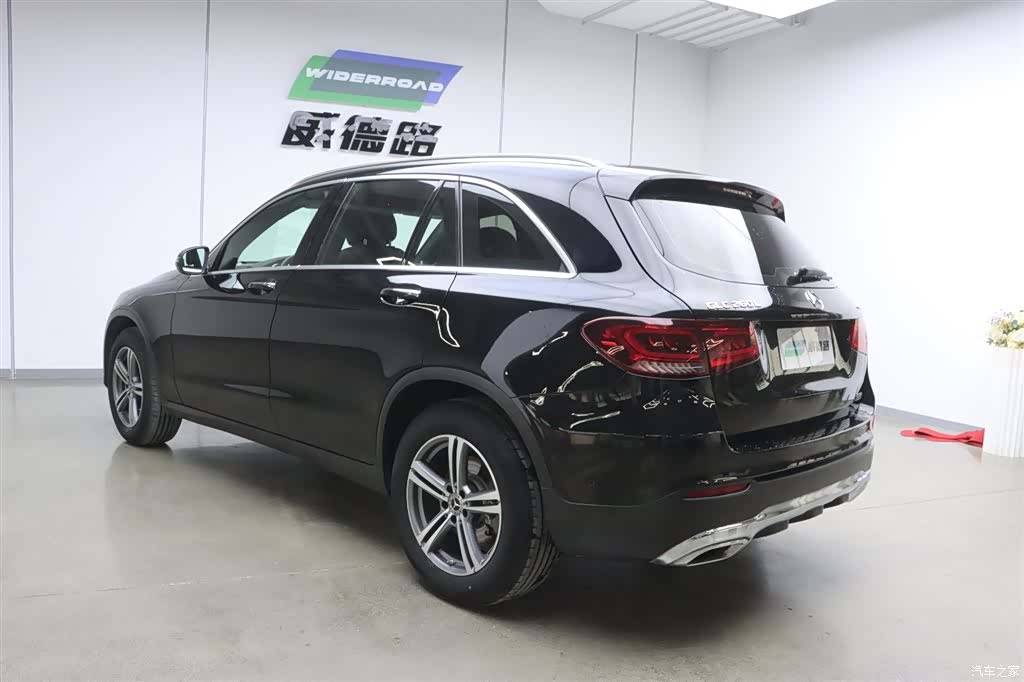 Mercedes-Benz GLC, 2021 4