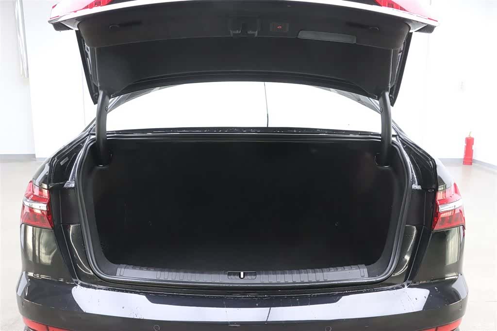 Audi A6L, 2020 31