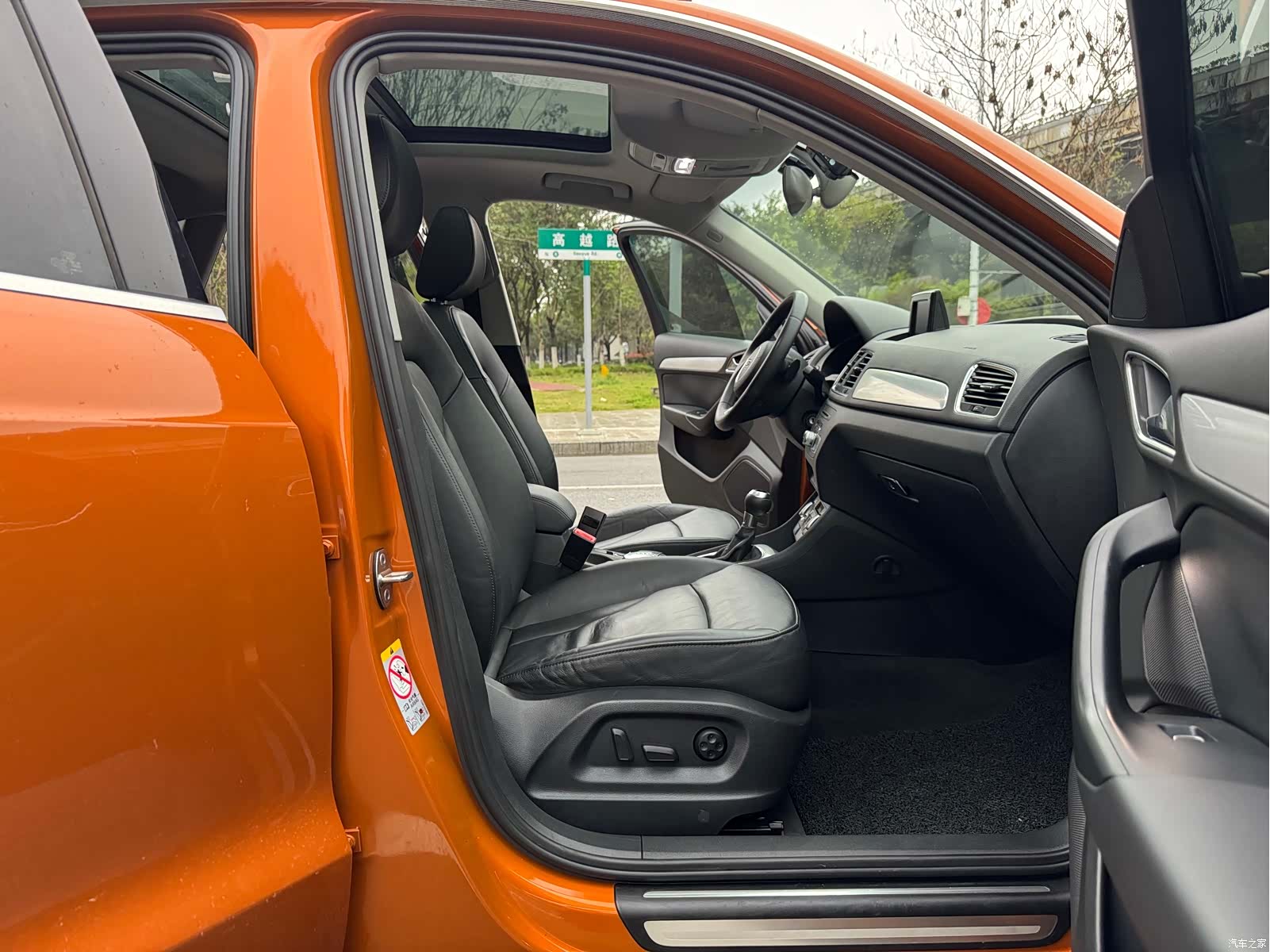 Audi Q3, 2013 11