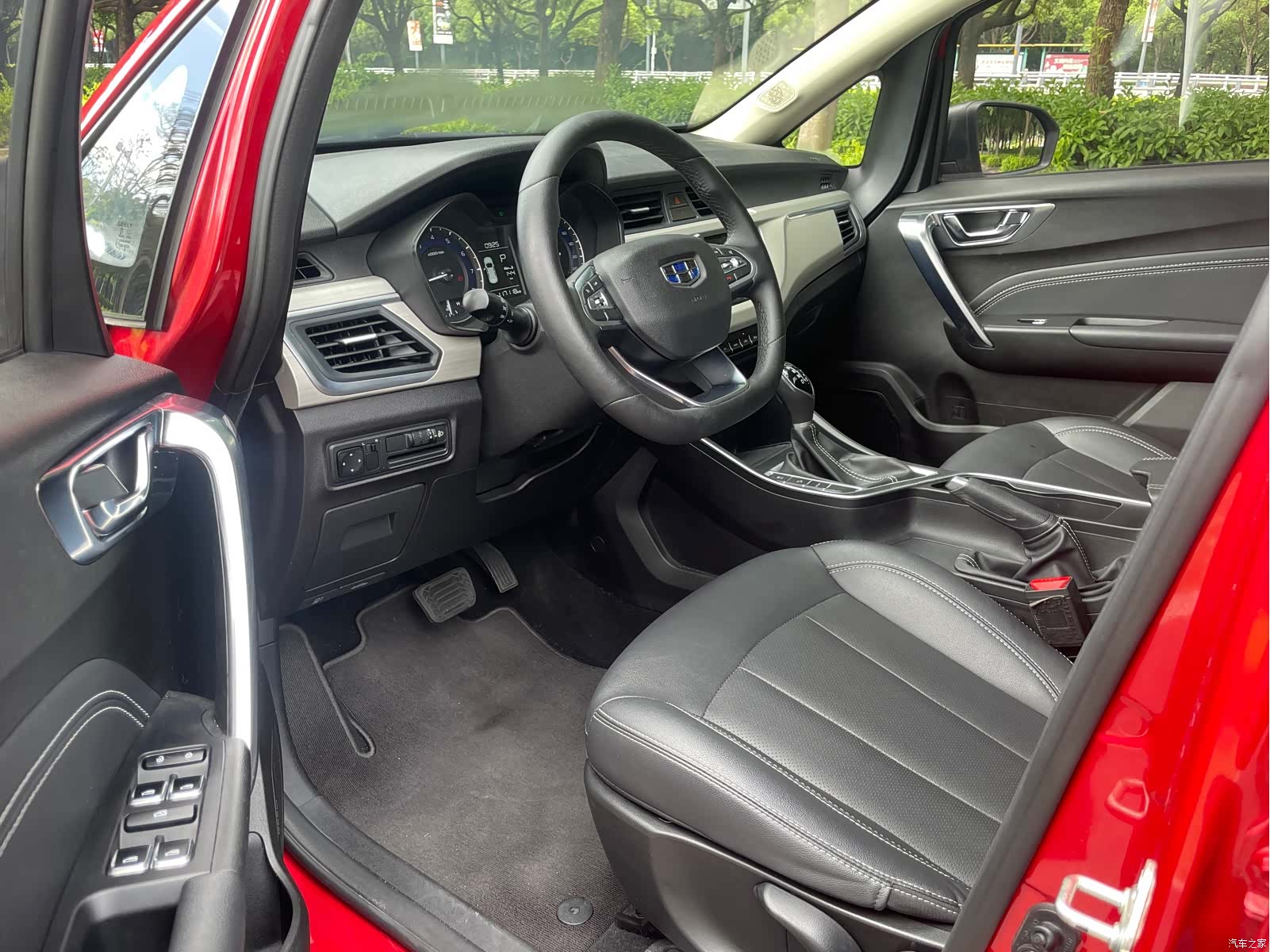 Geely X3, 2020 12