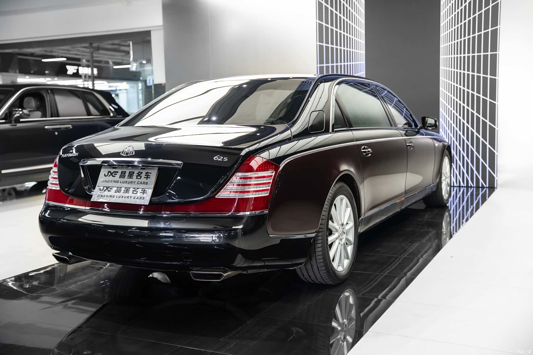 Maybach 62, 2011 13
