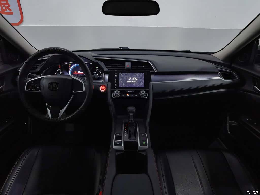 Honda Civic, 2018 все фото