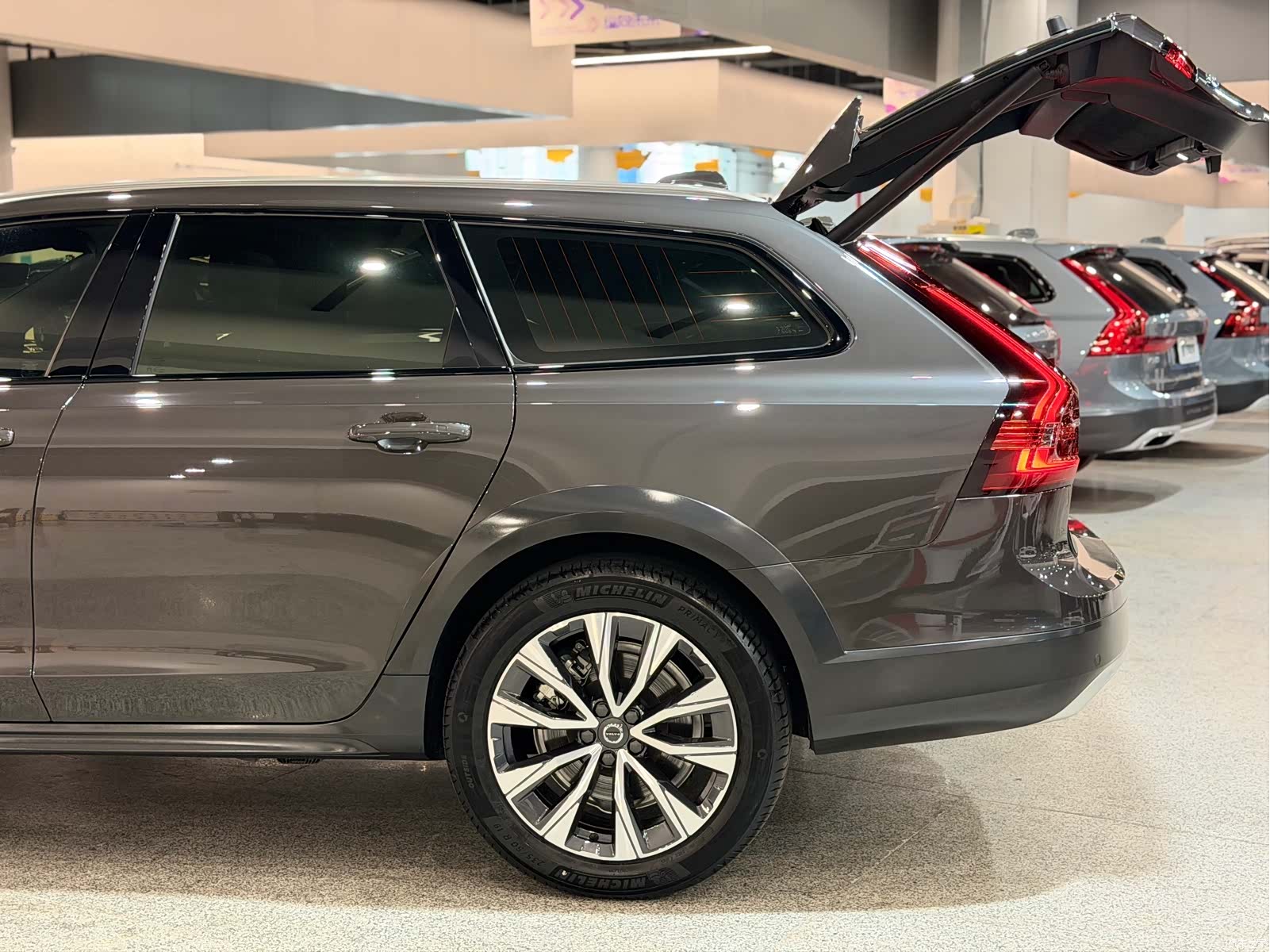 Volvo V90, 2024 10