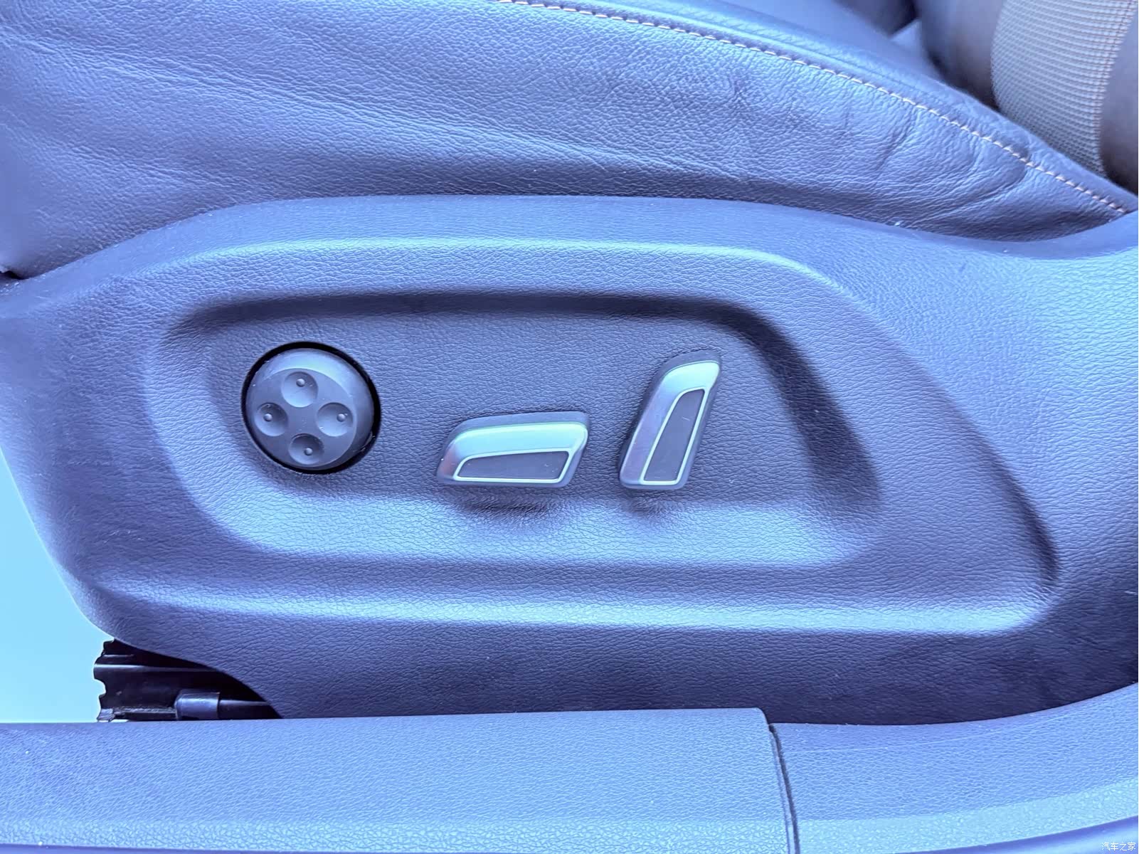 Audi Q3, 2016 26
