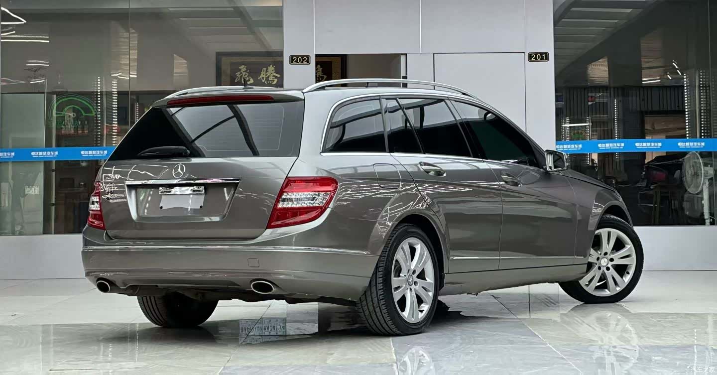 Mercedes-Benz C-Class, 2011 8