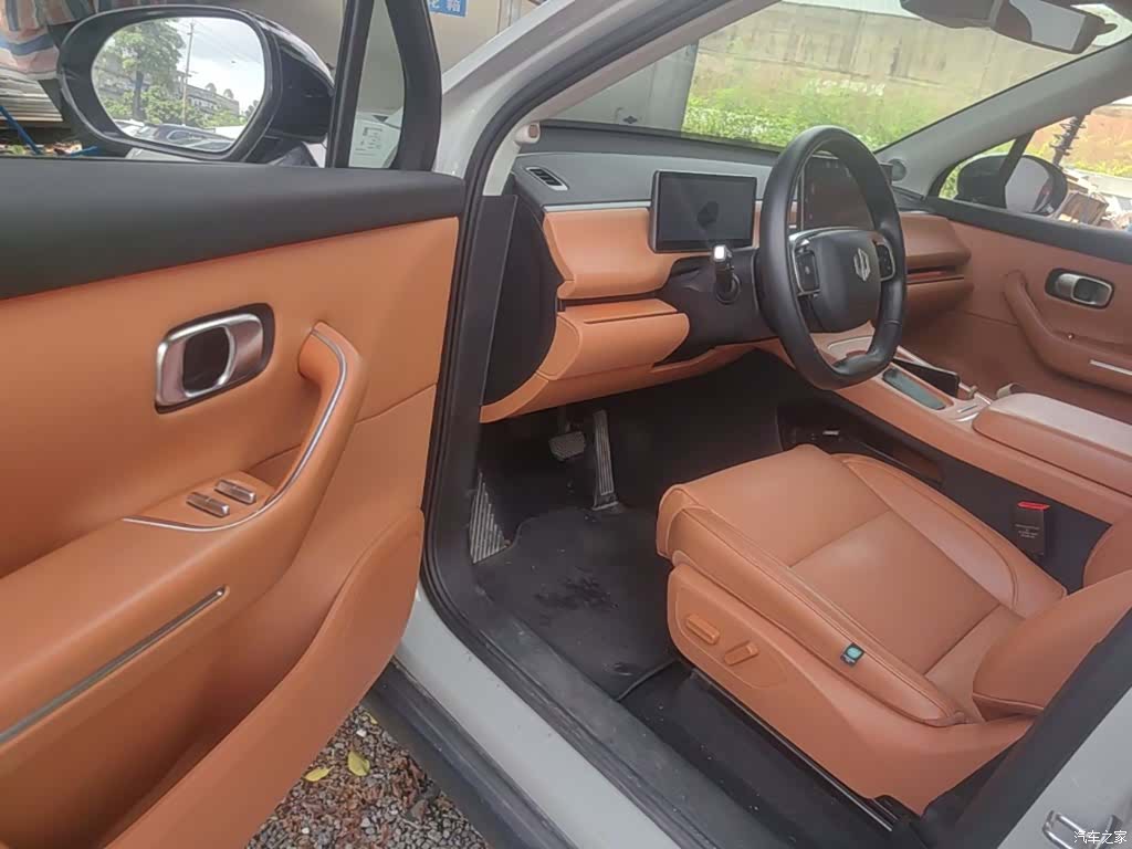 Leapmotor C10, 2025 12