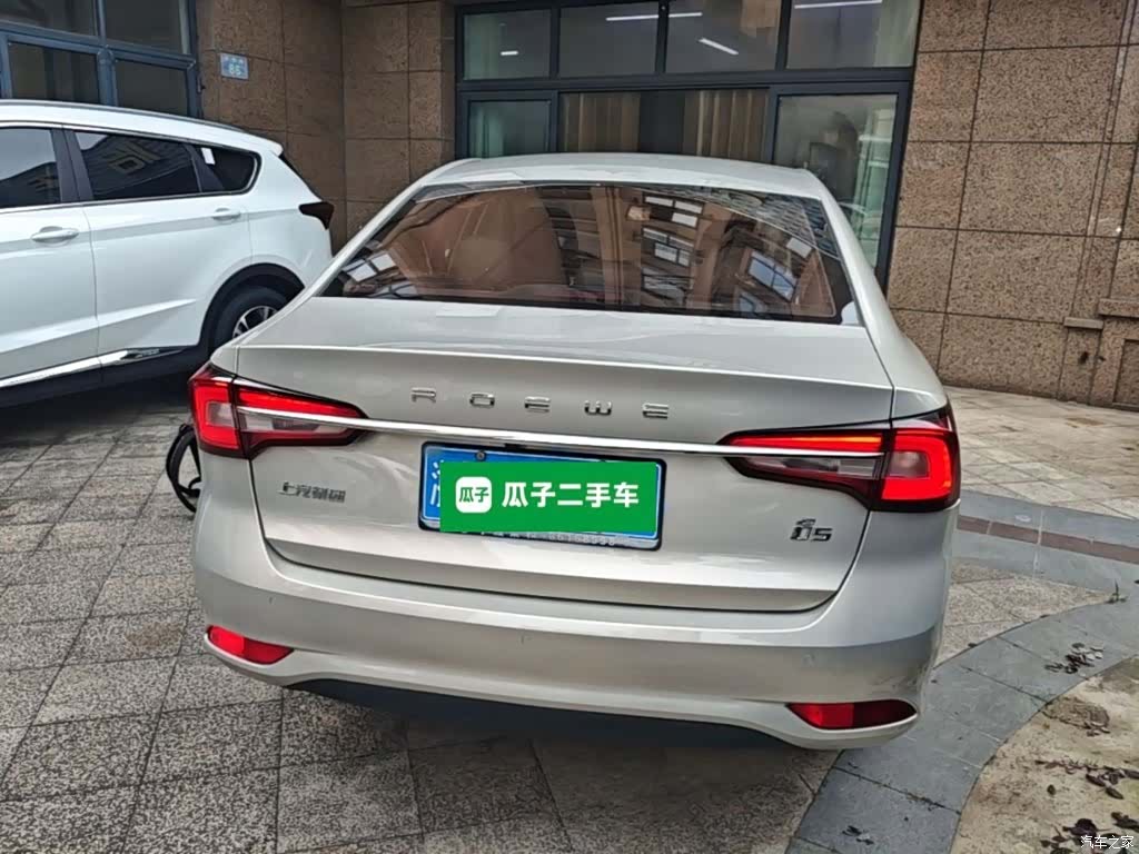 Roewe i5, 2018 6