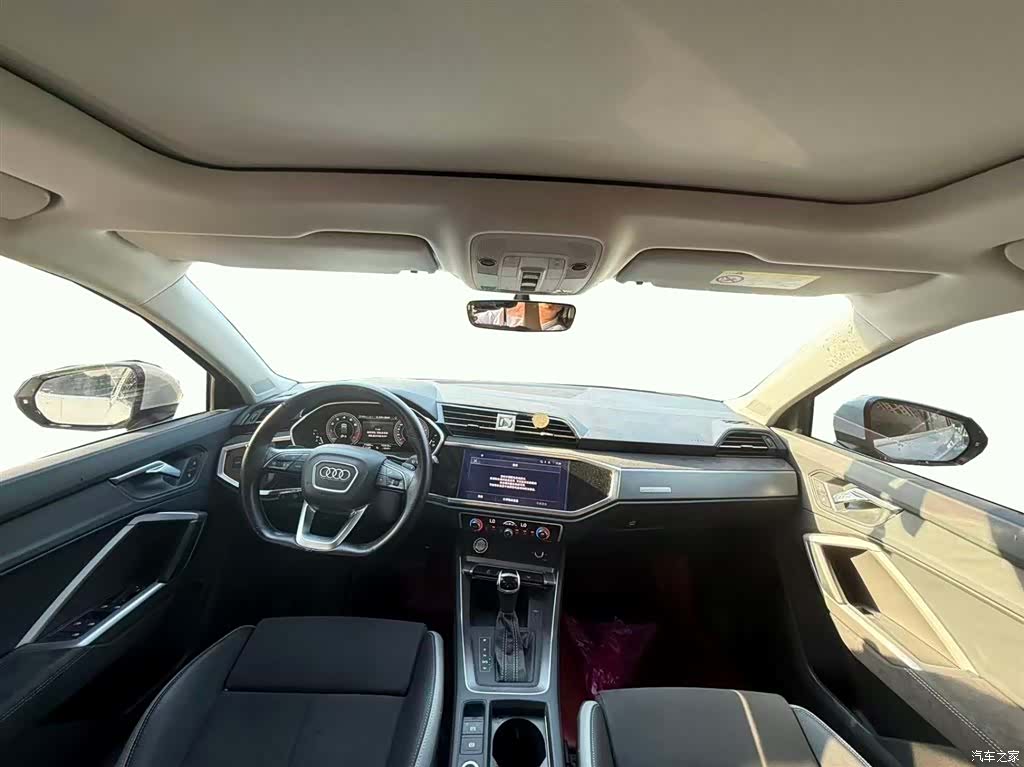 Audi Q3, 2023 6