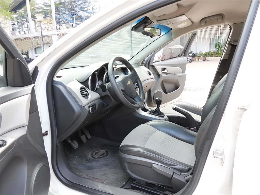 Chevrolet SL, 2014 6