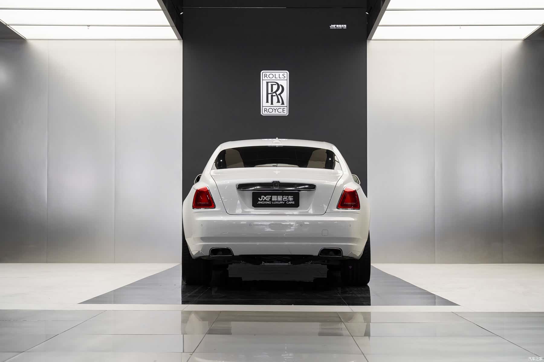 Rolls-Royce Ghost, 2014 14