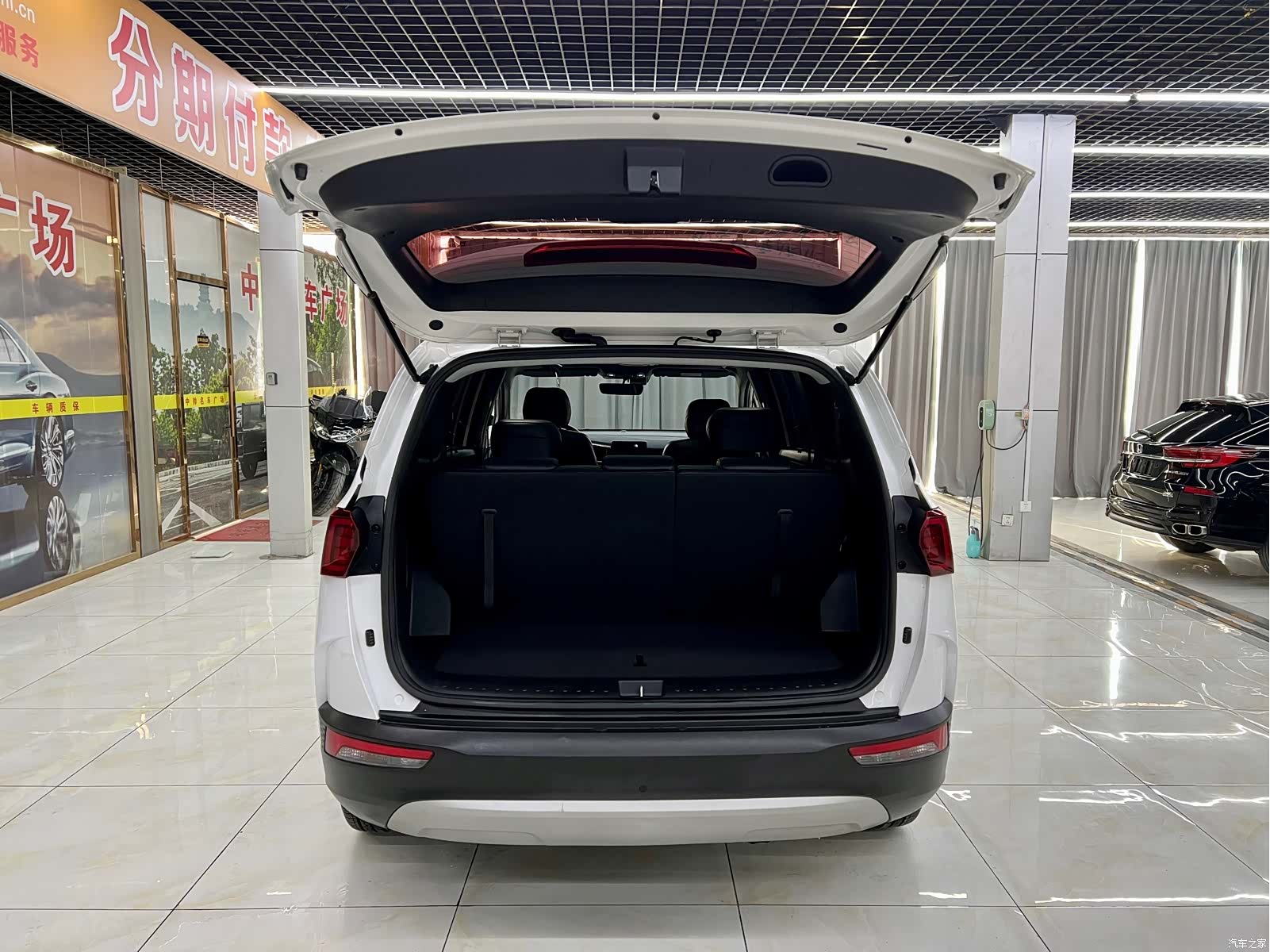 Hyundai Custo, 2024 8