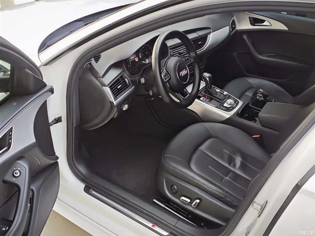 Audi A6L, 2018 11