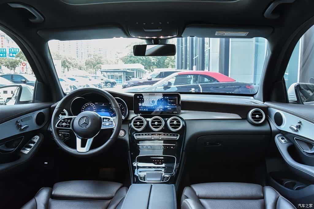 Mercedes-Benz GLC, 2020 10