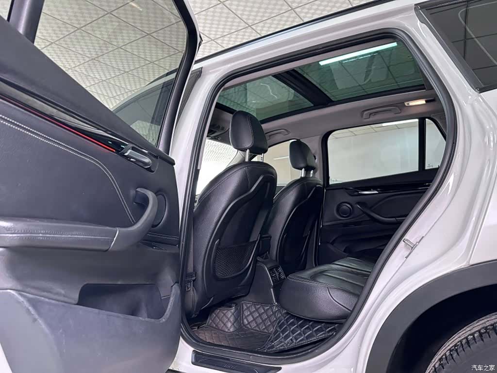 BMW X1, 2019 15