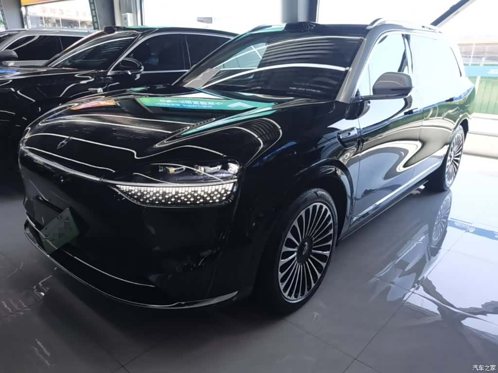 AITO M9, 2025 1