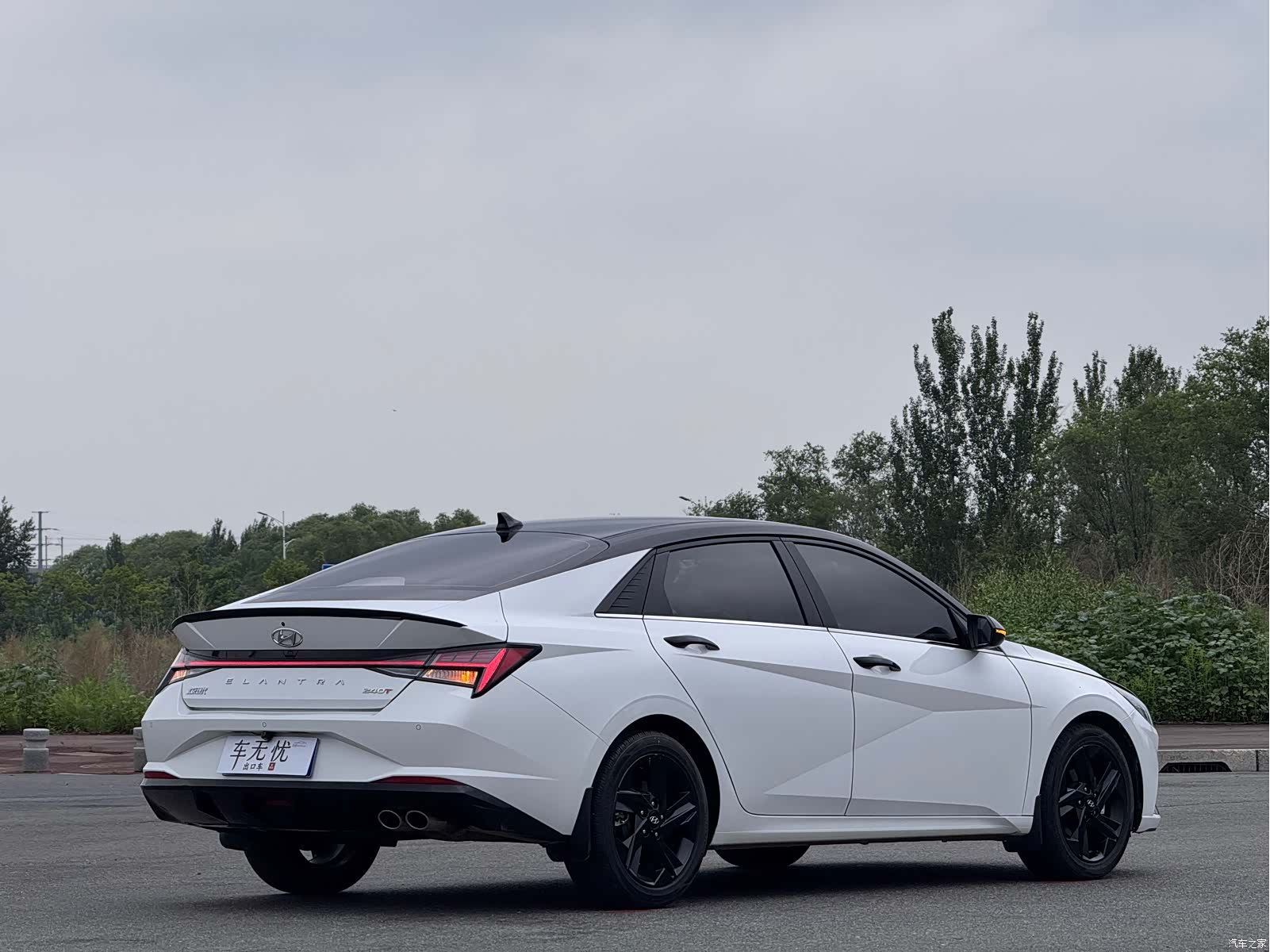 Hyundai Elantra, 2023 4