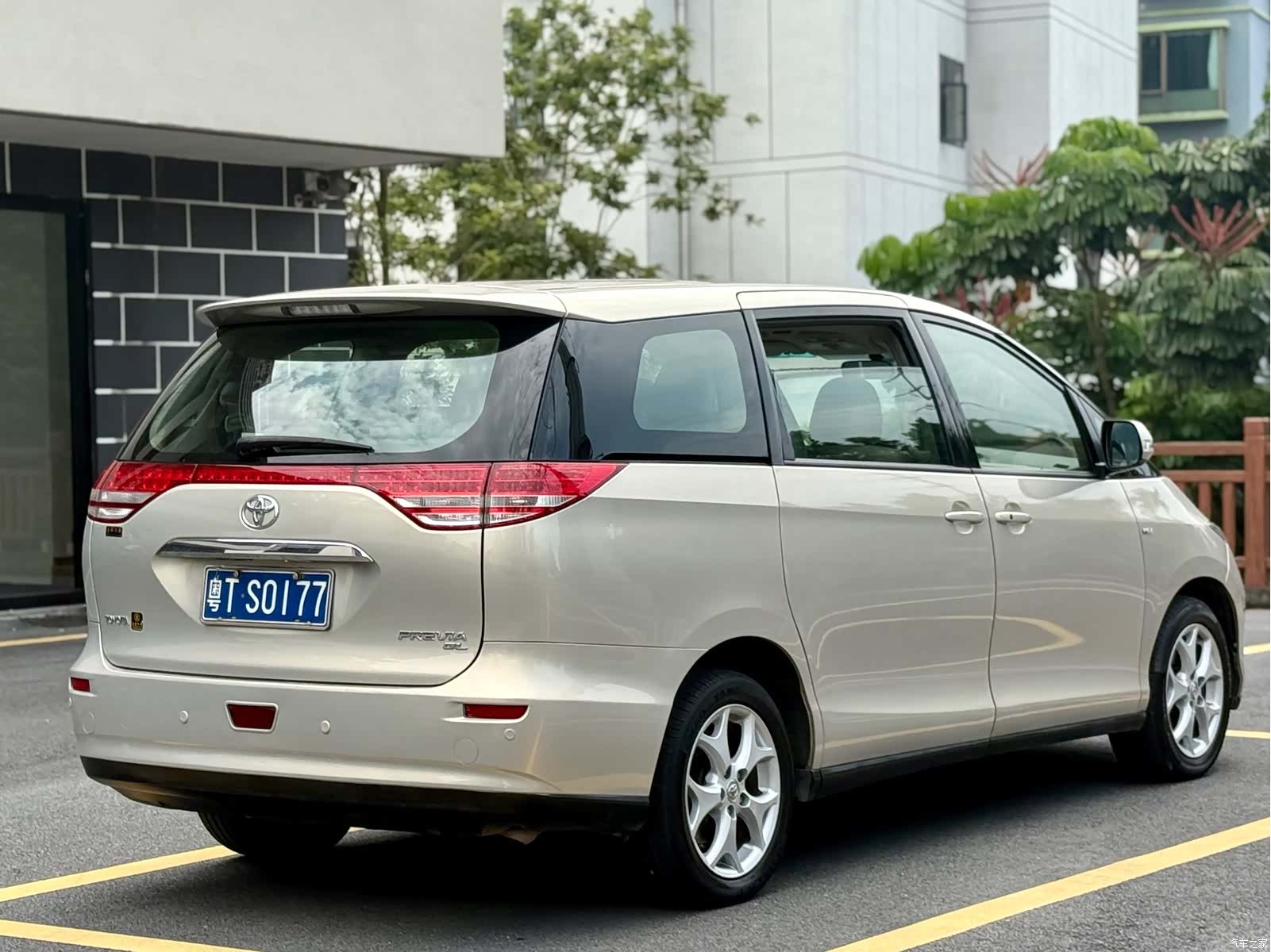 Toyota 7, 2006 все фото