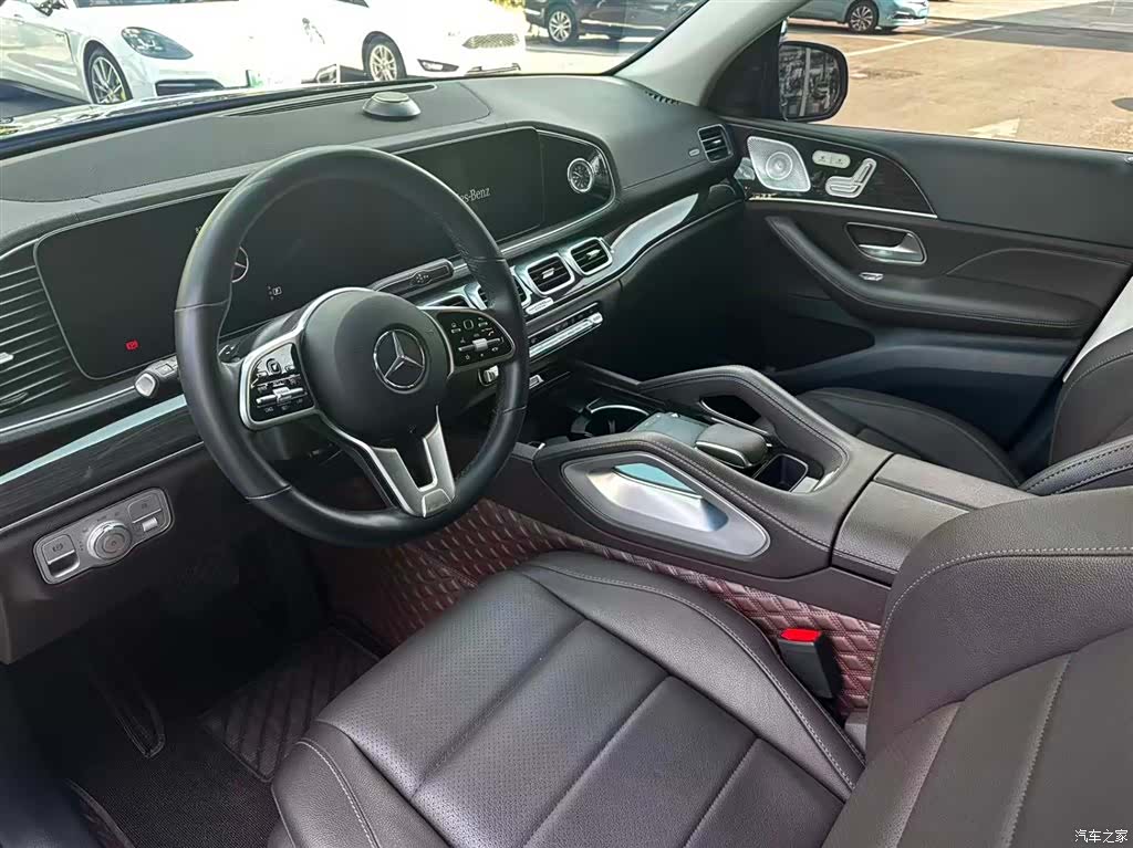 Mercedes-Benz GLE, 2023 15
