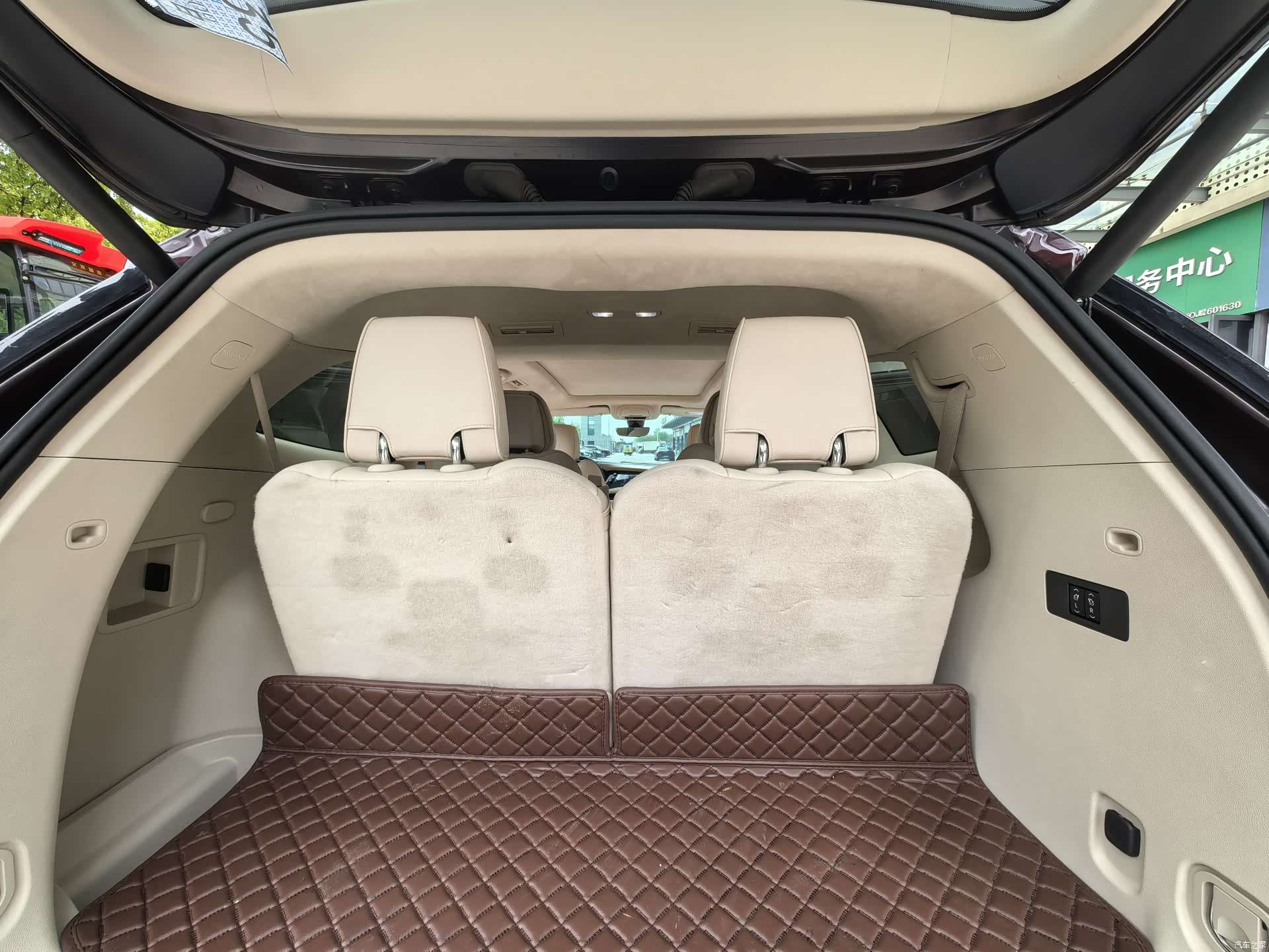 Buick Enclave, 2020 19