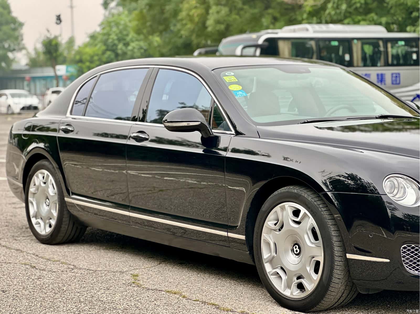 Bentley Flying Spur, 2012 6