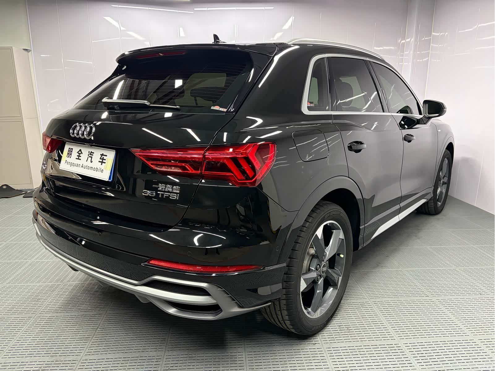 Audi Q3, 2022 17