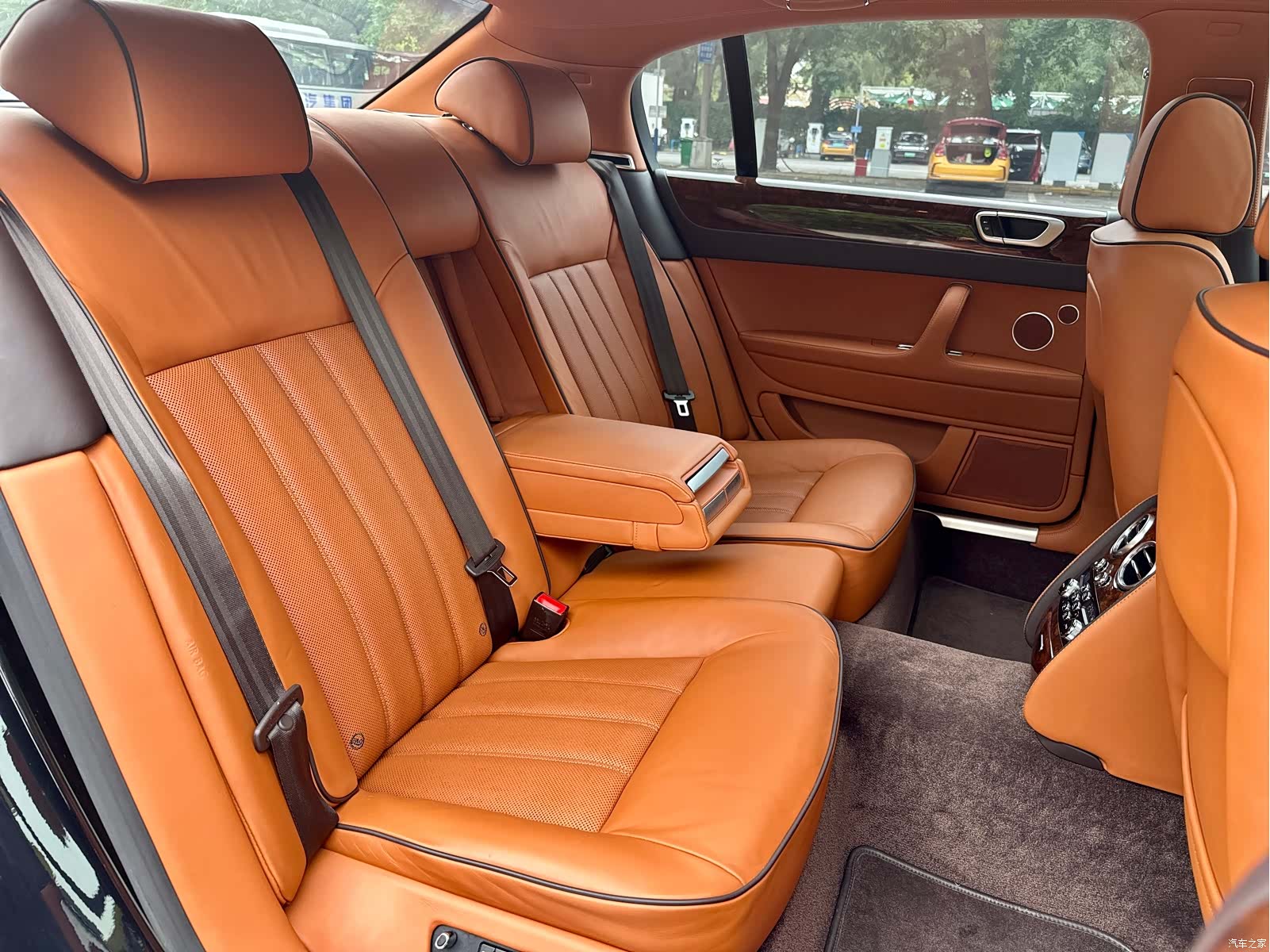 Bentley Flying Spur, 2012 37