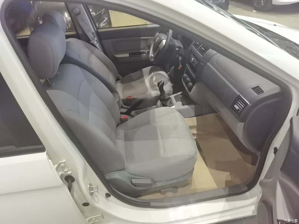 BAIC M20, 2016 25